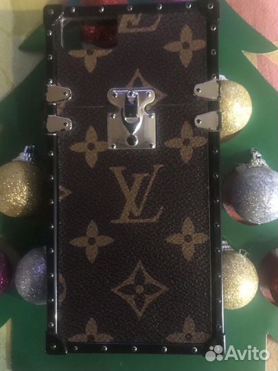 Бампер на айфон 7