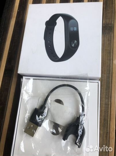 Зарядка для часов mi band 2 - вместе с коробкой