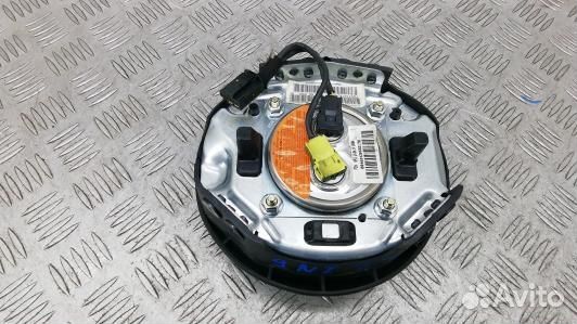 Подушка безопасности водителя BMW X3 E83 (9NI27J30