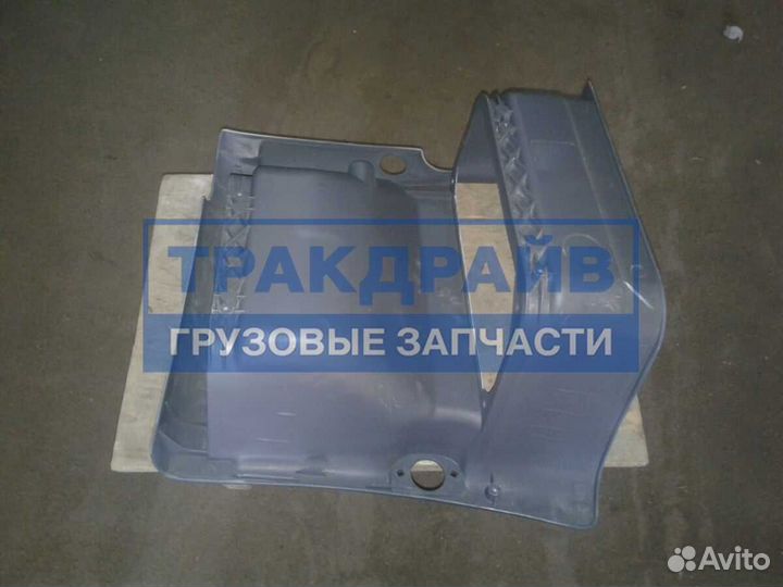 Подножка Рено Премиум правая