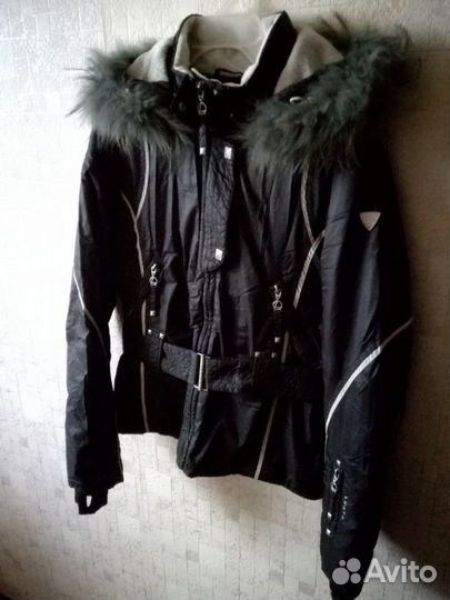 Горнолыжная куртка luhta р42-44