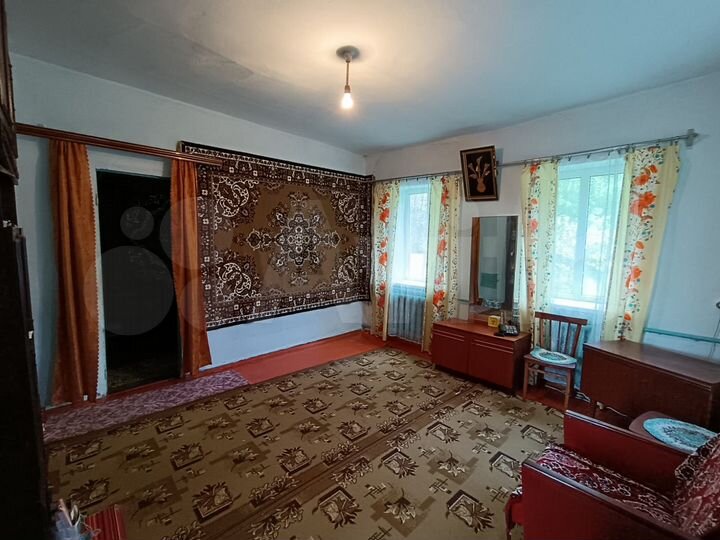 Дом 52 м² на участке 13 сот.