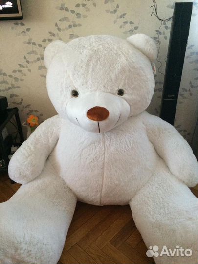 Плюшевый медведь