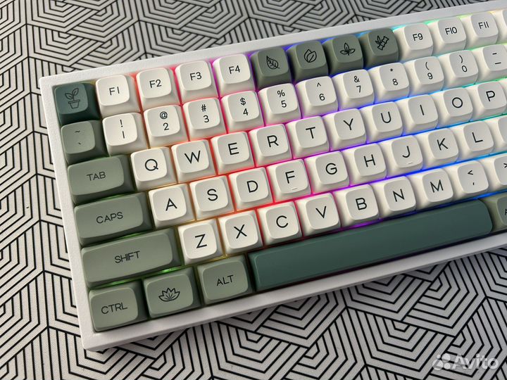 Игровая механическая клавиатура Epomaker EP84