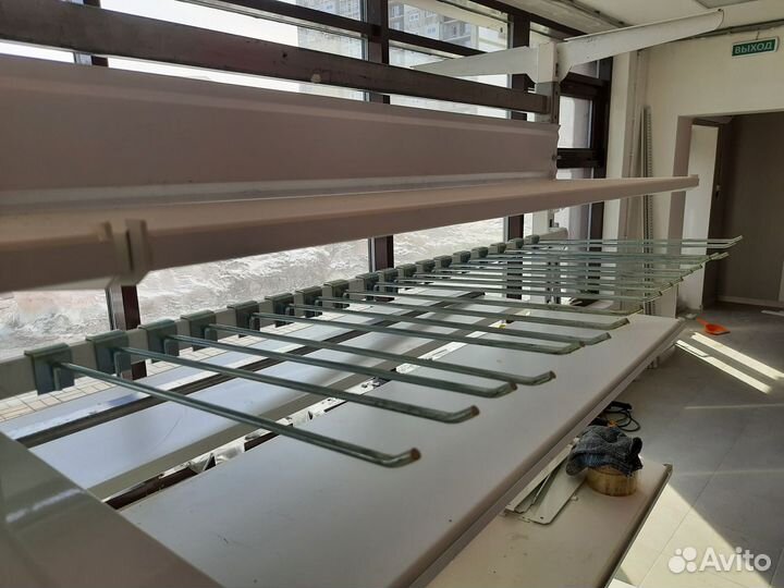 Крючки для одежды