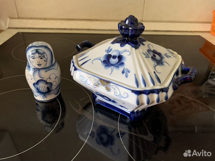 Шкатулка/сахарница Гжель, Чайная кробочка