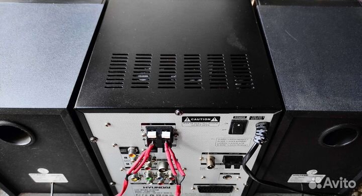 Микросистема Hyundai H-MS1109 с TFT монитором