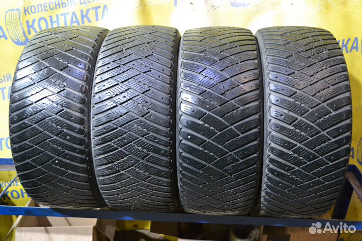 Goodyear Ultragrip Ice Arctic 225/45 R17