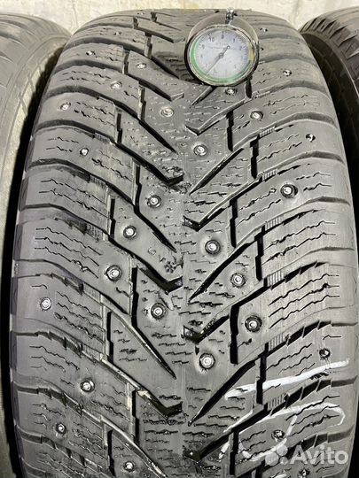 Nokian Tyres Hakkapeliitta 8 SUV 255/65 R17