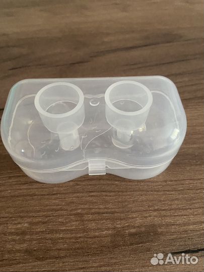 Силиконовая накладка на грудь для кормления