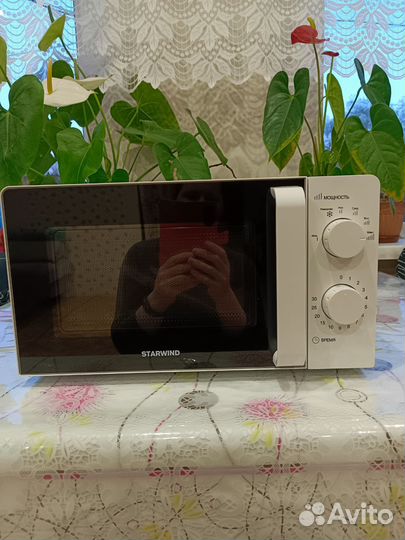 Микроволновка новая starwind