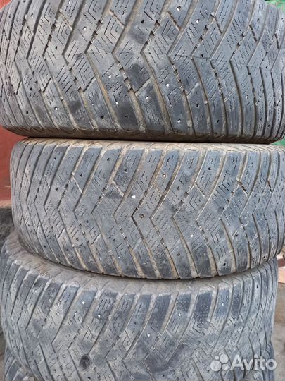 Goodyear UltraGrip Ice Arctic SUV 265/65 R17 112T