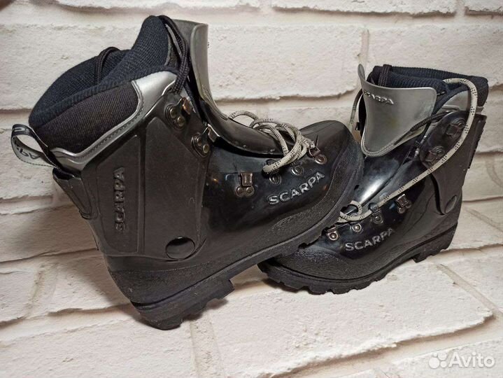 Альпинистские ботинки Scarpa Vega, р-р 40 (рус)