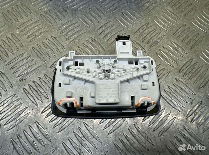 Плафон салонный Renault Arkana H4M H4MC 2022