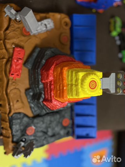 Hot wheels вулкан