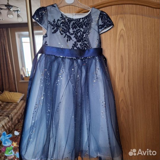 Детское нарядное платье 116