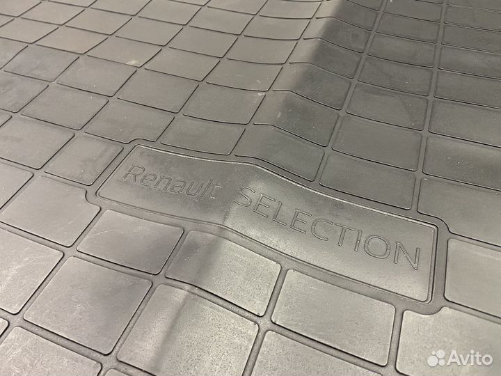 Оригинальный полиуретановый ковер Renault Duster 1