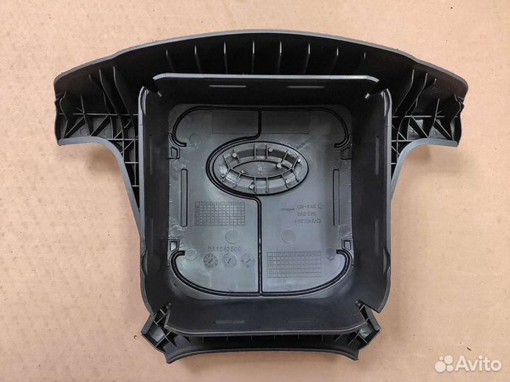 Накладка руля Santa Fe (2006-2012)