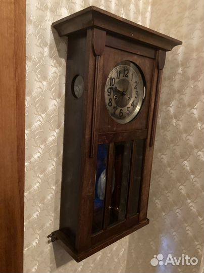 Настенные часы с боем Gustav Becker