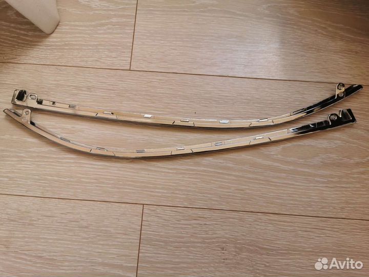 Молдинг бампера, планка под фару