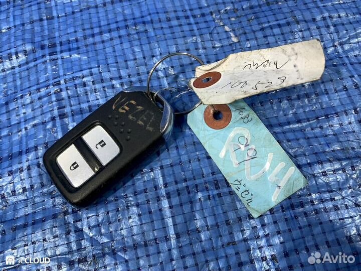Ключ зажигания на honda vezel RU4 LEB