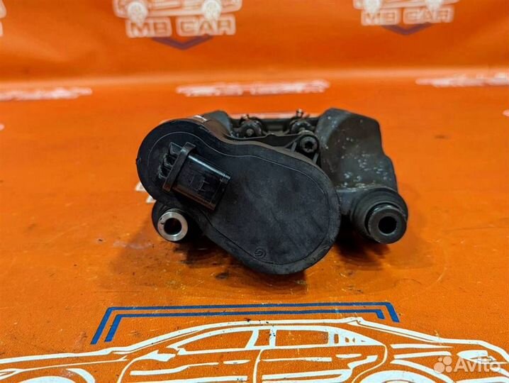 Суппорт задний правый Vantage