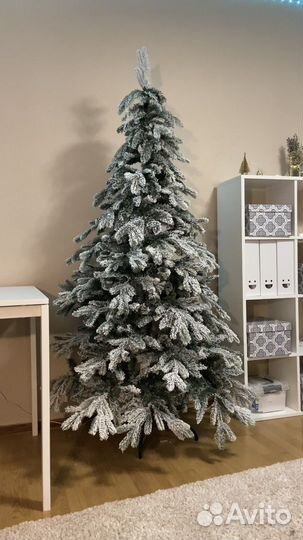 Елка искусственная 180см в снежном напылении