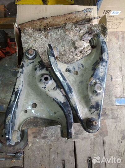 Рычаги на renault logan