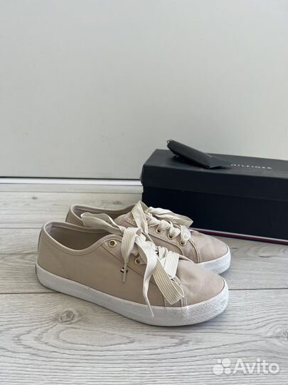 Tommy hilfiger кеды женские 36