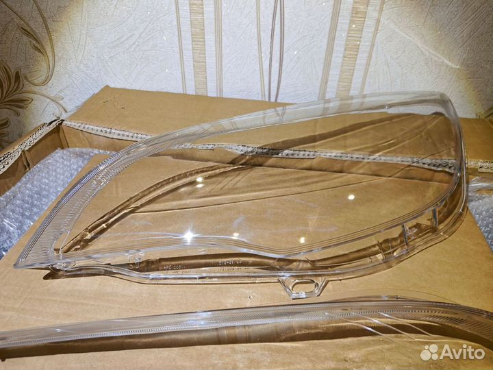 Стекла фар Opel Astra J 2009-2012