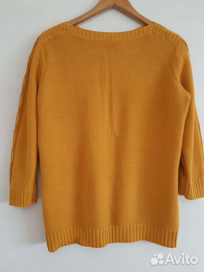 Свитер женский