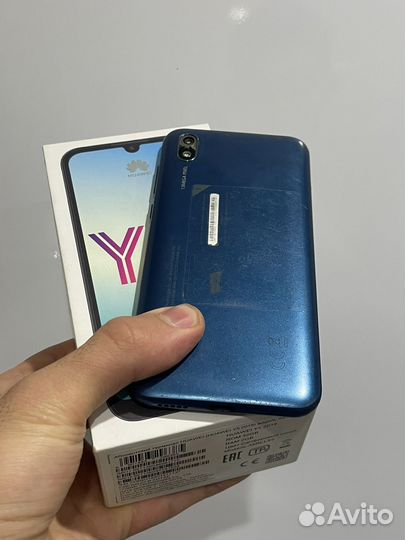HUAWEI Y5 (2019), 2/32 ГБ