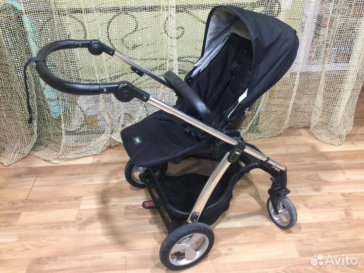 Коляска Mamas and Papas Sola 2