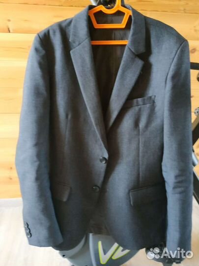 Пиджак и рубашка