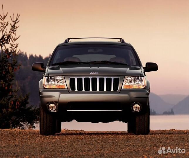 Фара противотуманная jeep Grand Cherokee (WJ) 2004