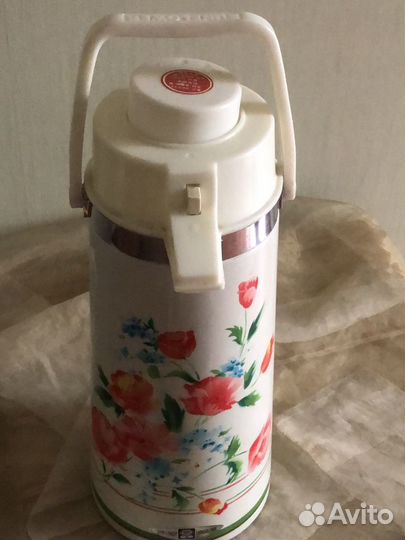 Термос СССР с помпой