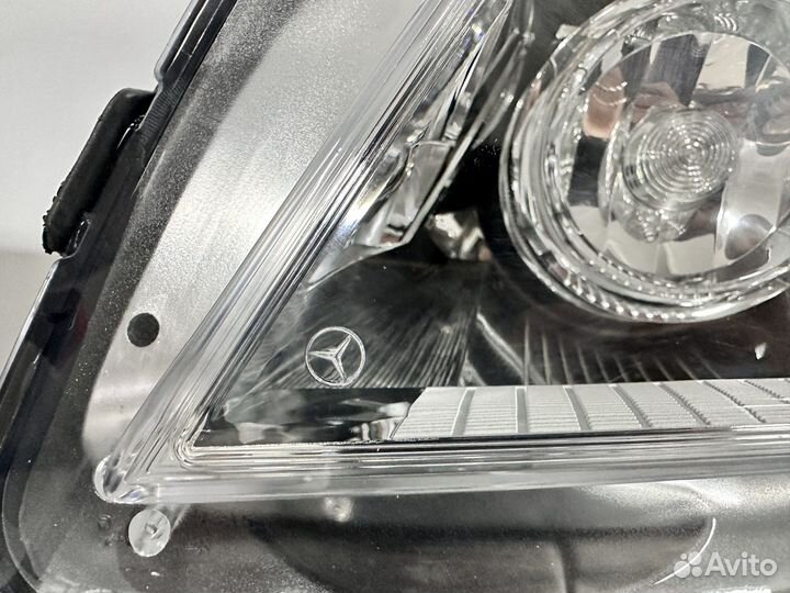 Передняя фара левая Mercedes GLK X204 до рест