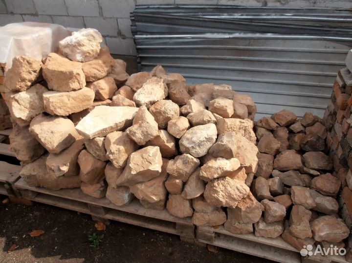 Камень натуральный природный декоративный