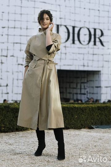 Роскошный плащ dior