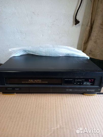 Видеомагнитофон sharp