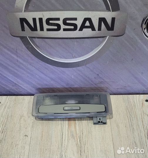 Плафон Подсветка фонарь салона Nissan almera N16