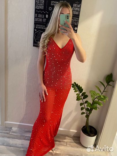 Вечернее платье