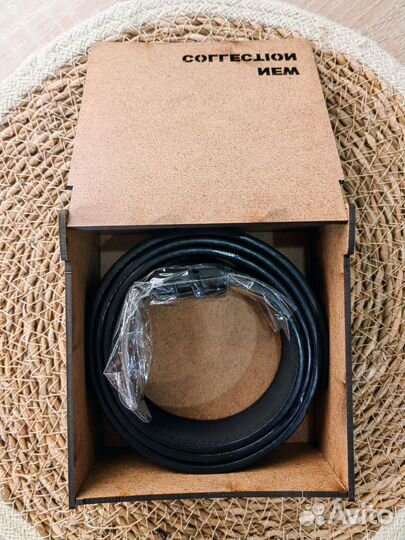 Мужской кожаный ремень новый