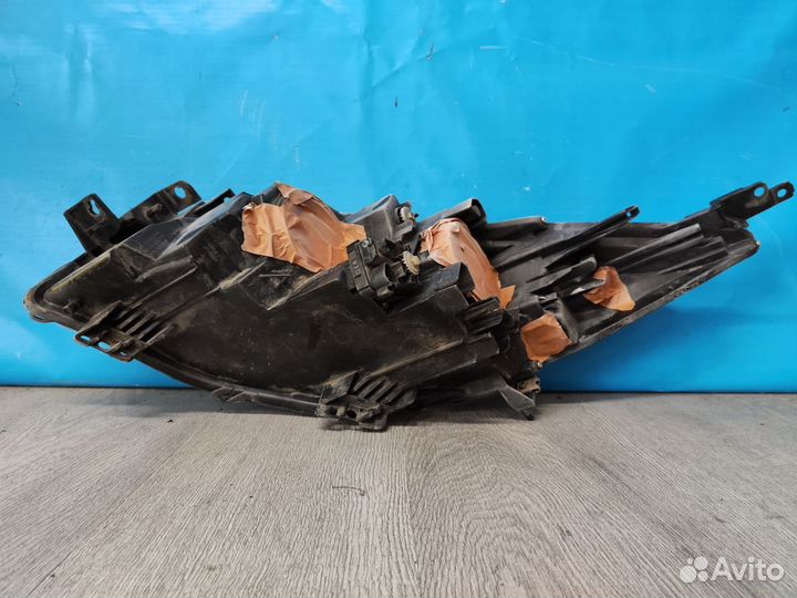 Фара правая Mazda 3 2 вл 2009-2013