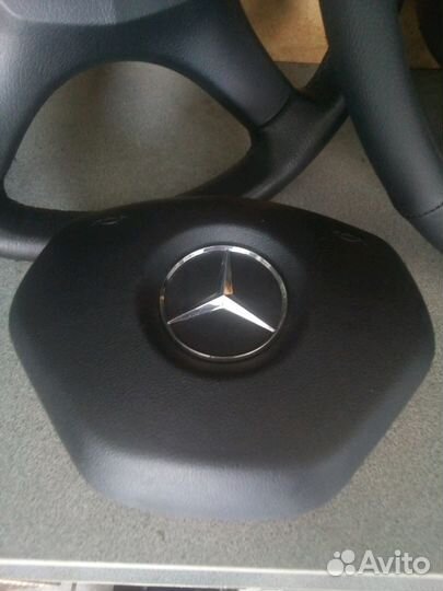 Подушка безопасности в руль. Glc.gle