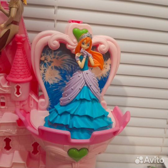 Замок кукольный