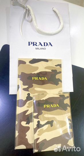 Ежедневник Prada