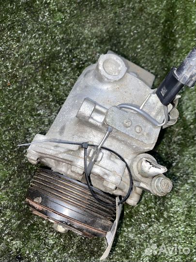 Компрессор кондиционера Mitsubishi colt Colt Plus