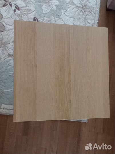 Придиванный столик IKEA