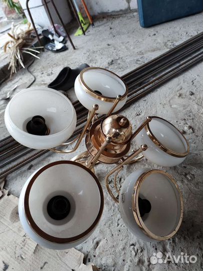 Люстра потолочная